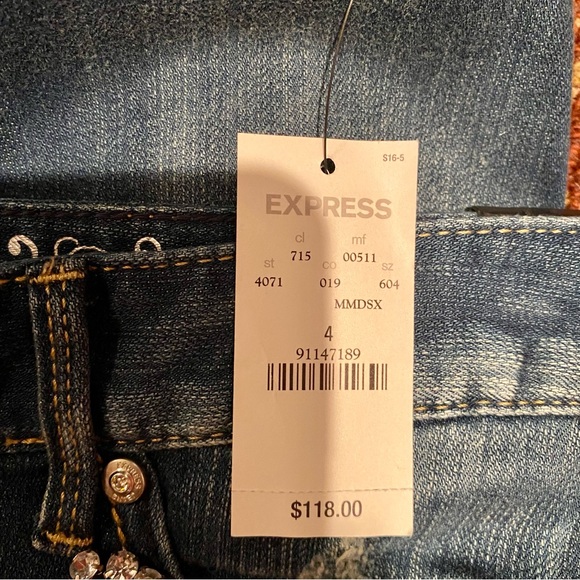 Express Embellished Zelda Low Rise Ultra Skinny Jeans | 4 - Picture 11 of 12